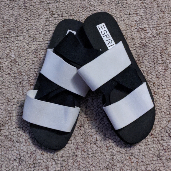 Esprit | Shoes | Besprit Elastic Strap Sandals Size 6 | Poshmark